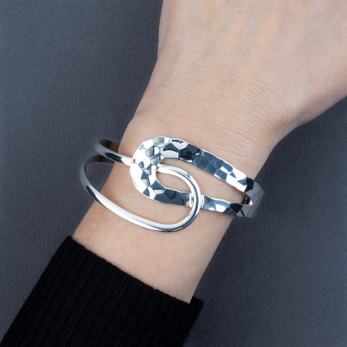 Reveka Rose Eternal Loop asymmetric sterling silver cuff bracelet