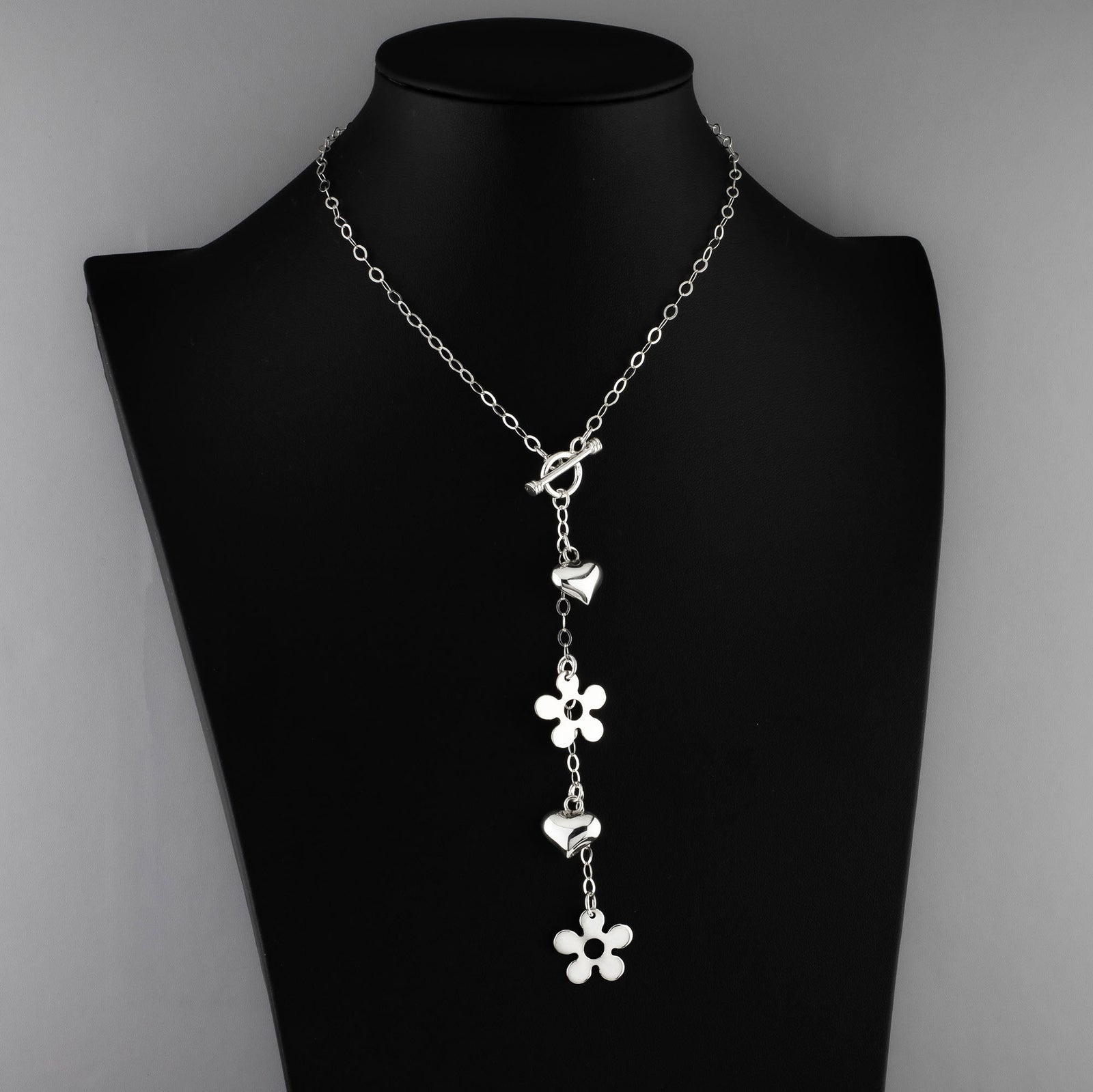 love me daisy sterling silver lariat necklace