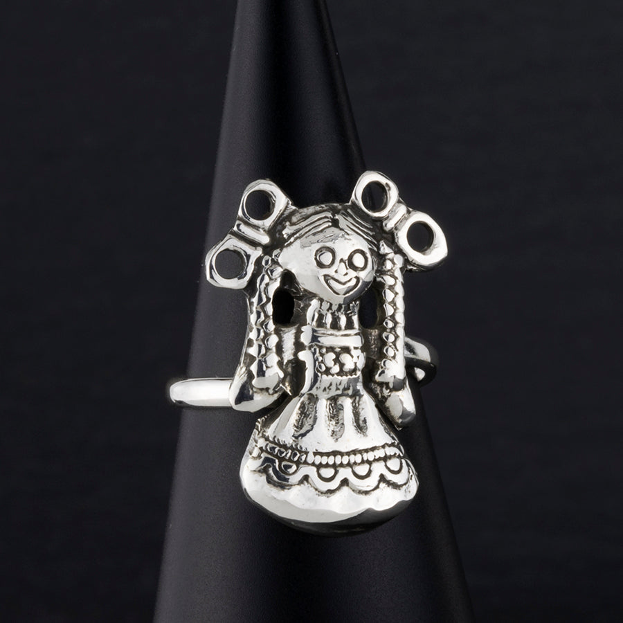 Mexican lele doll ring