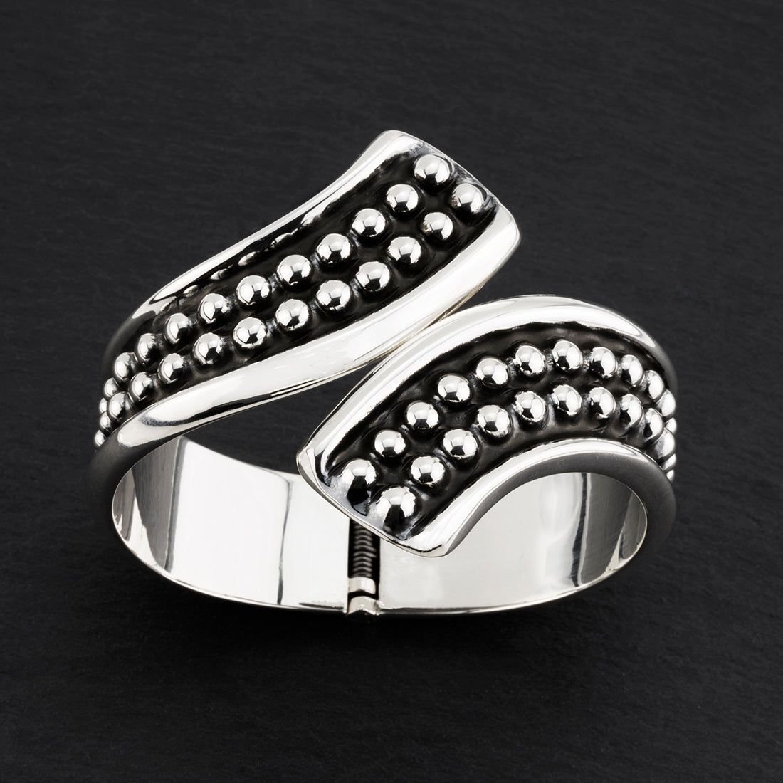 Mexican waves silver clamper bracelet