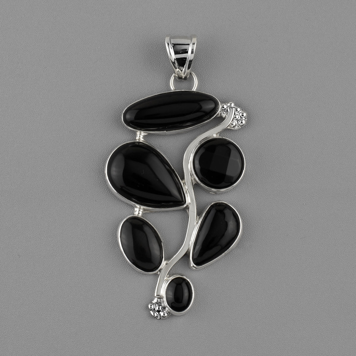 noir energy large onyx pendant