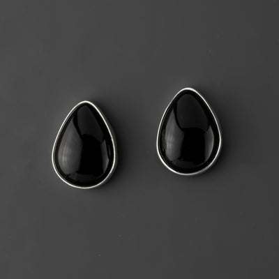 onyx teardrop studs