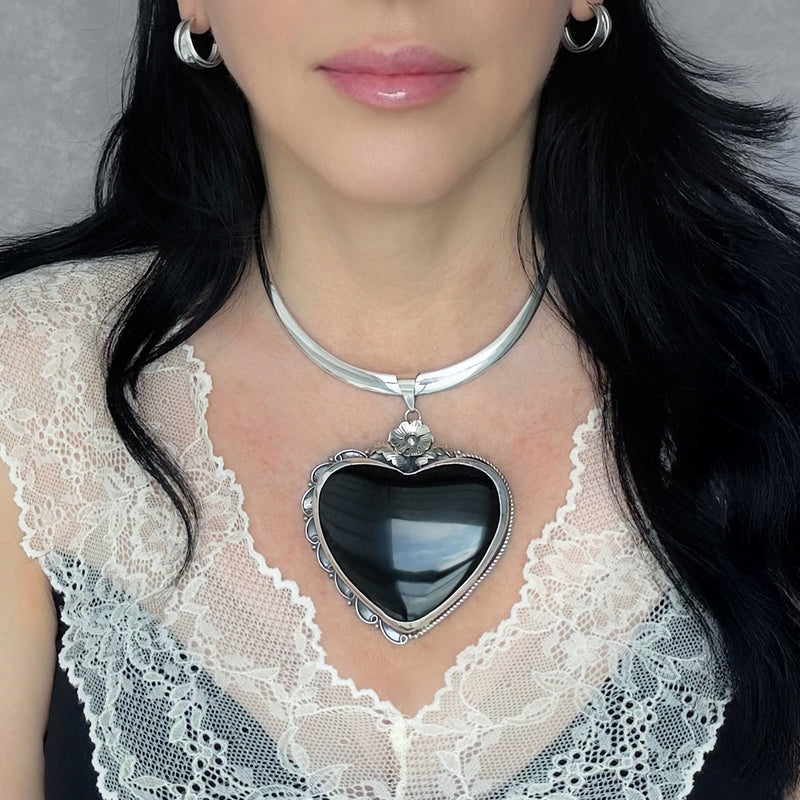 dark bloom heart oversized silver pendant