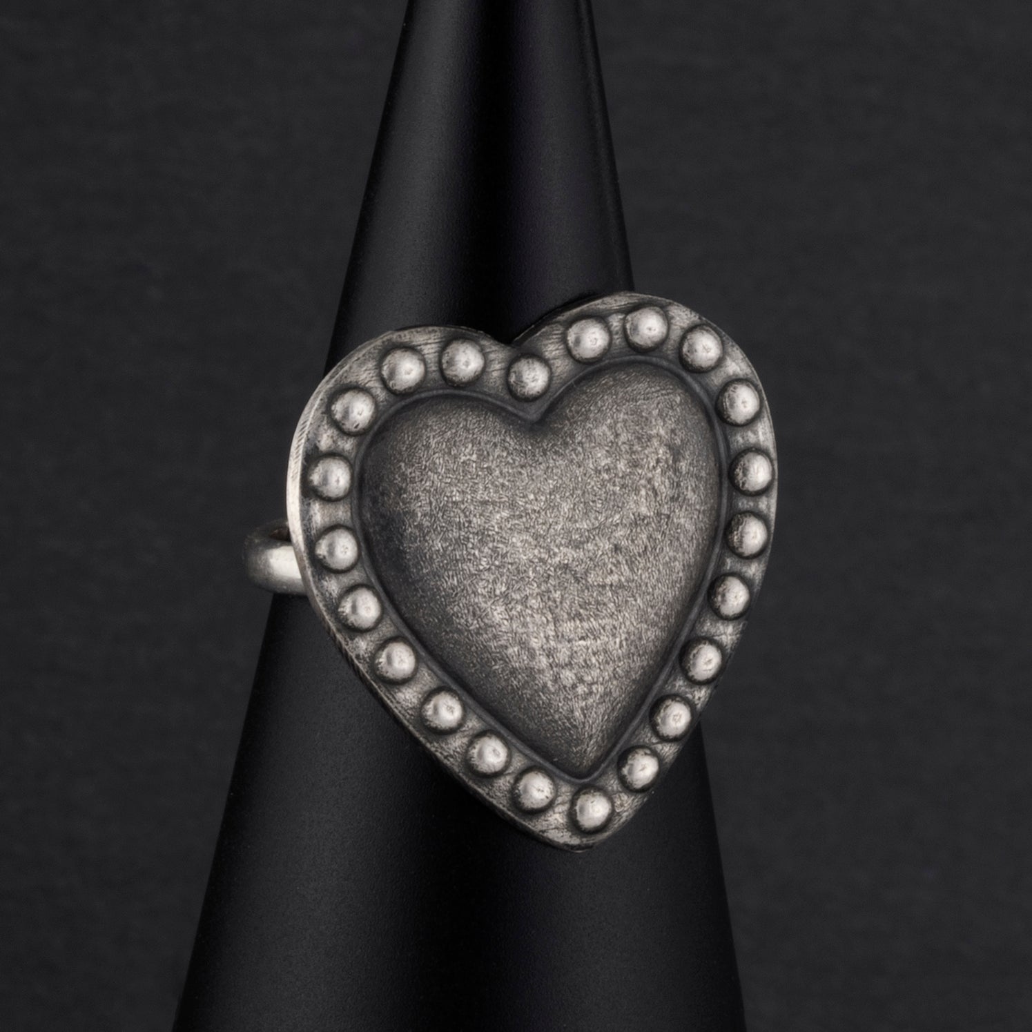 oxidized black silver heart ring