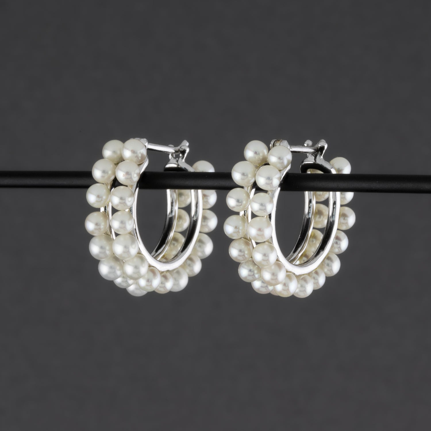 Perla Hoop Earrings