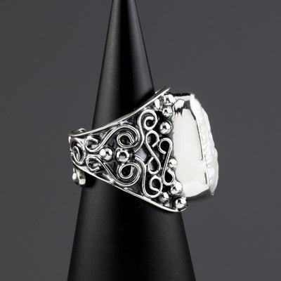 Luna Baroque Pearl Ring