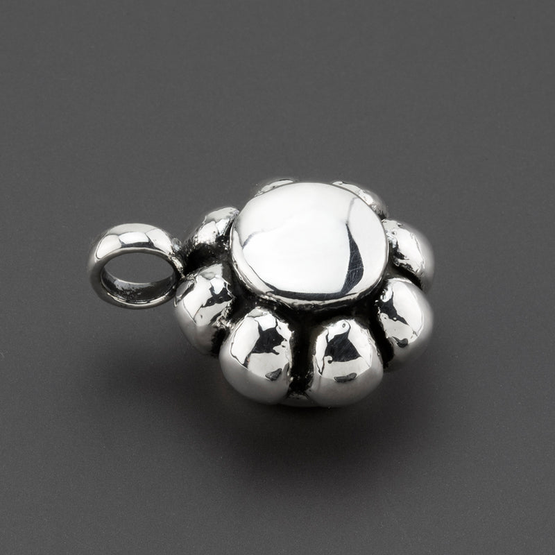 puffed petal charm pendant