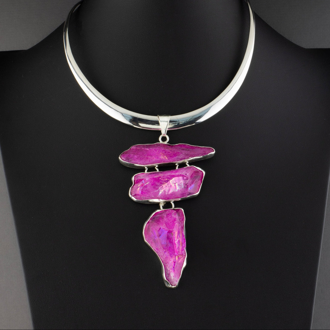 pink large unicorn quartz pendant