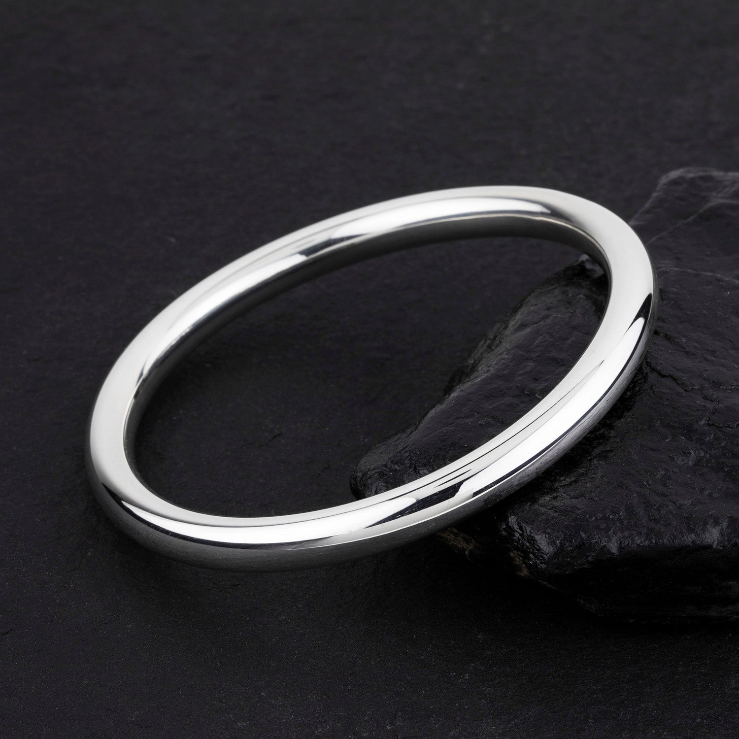 plain sterling silver tube bangle