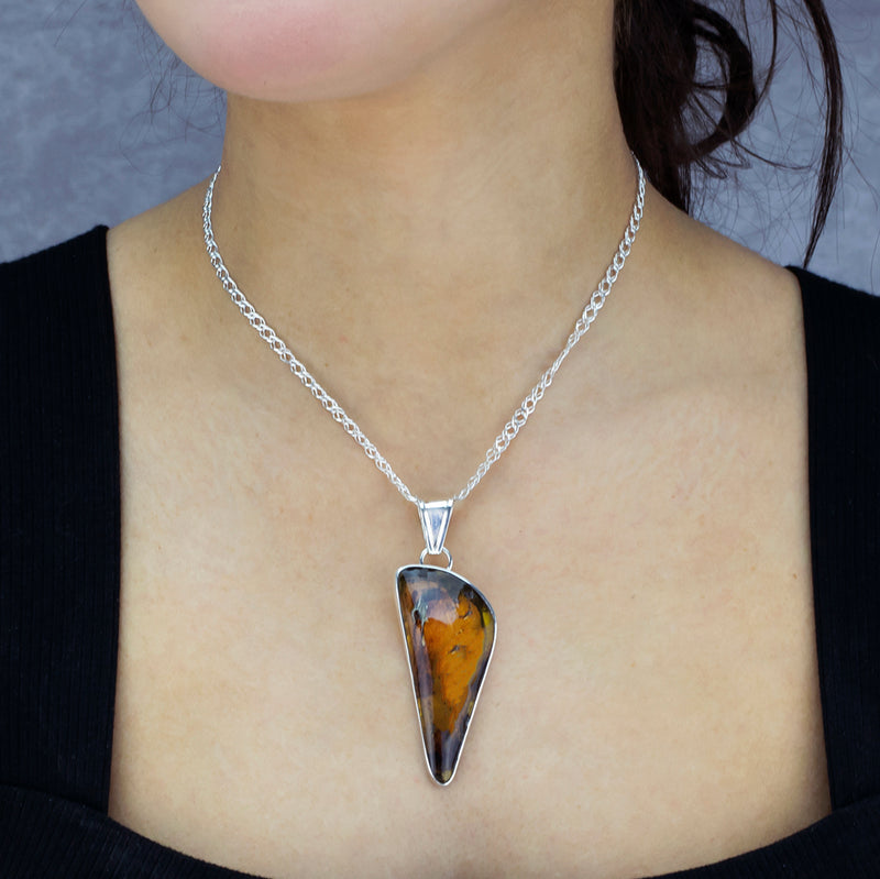 flame large amber pendant