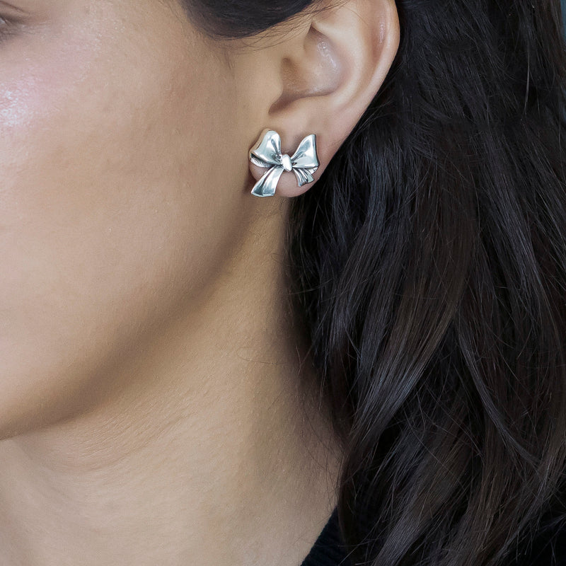 sterling silver ribbon stud earrings