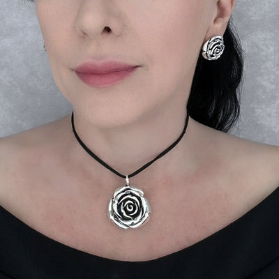 Rebel Rose Set