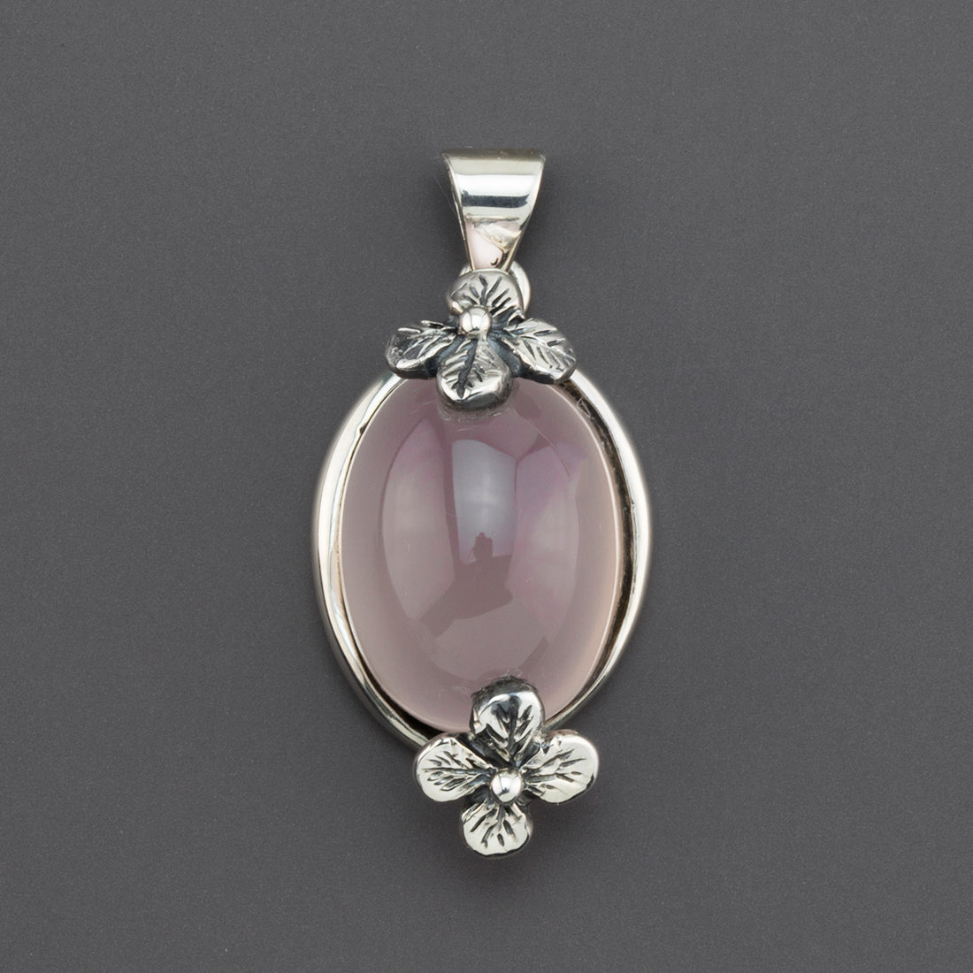 rose quartz pendant