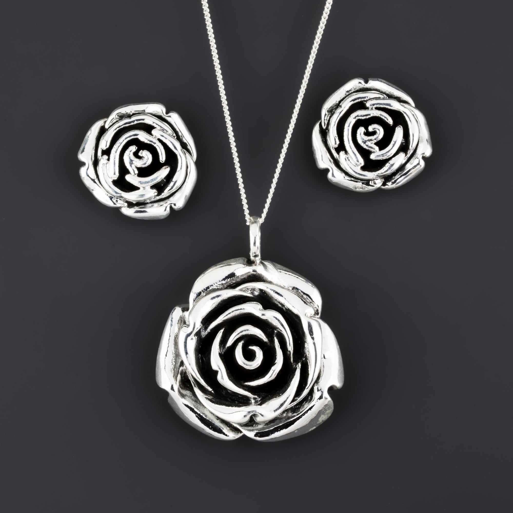 Rebel Rose Set