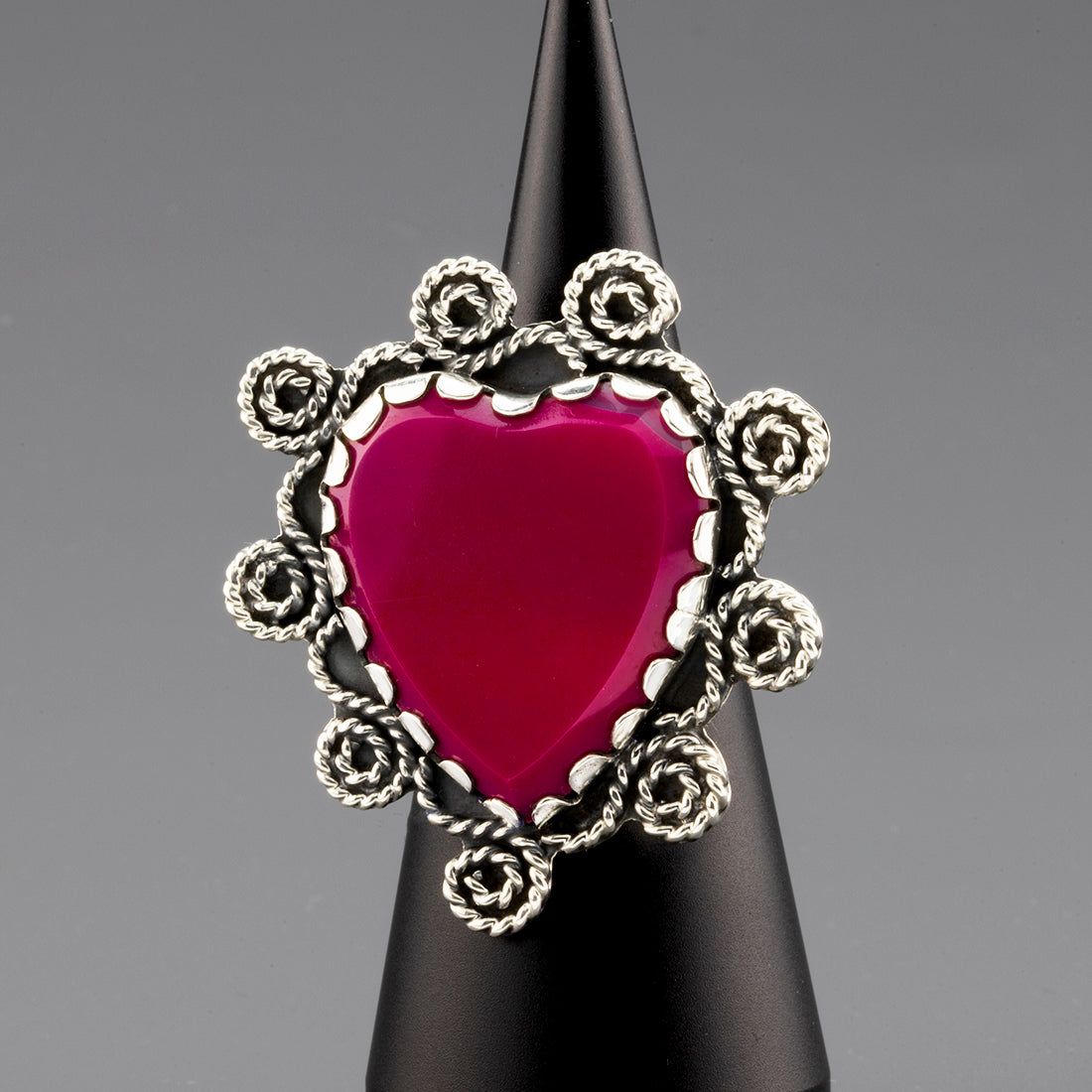 rosy romance agate heart statement ring