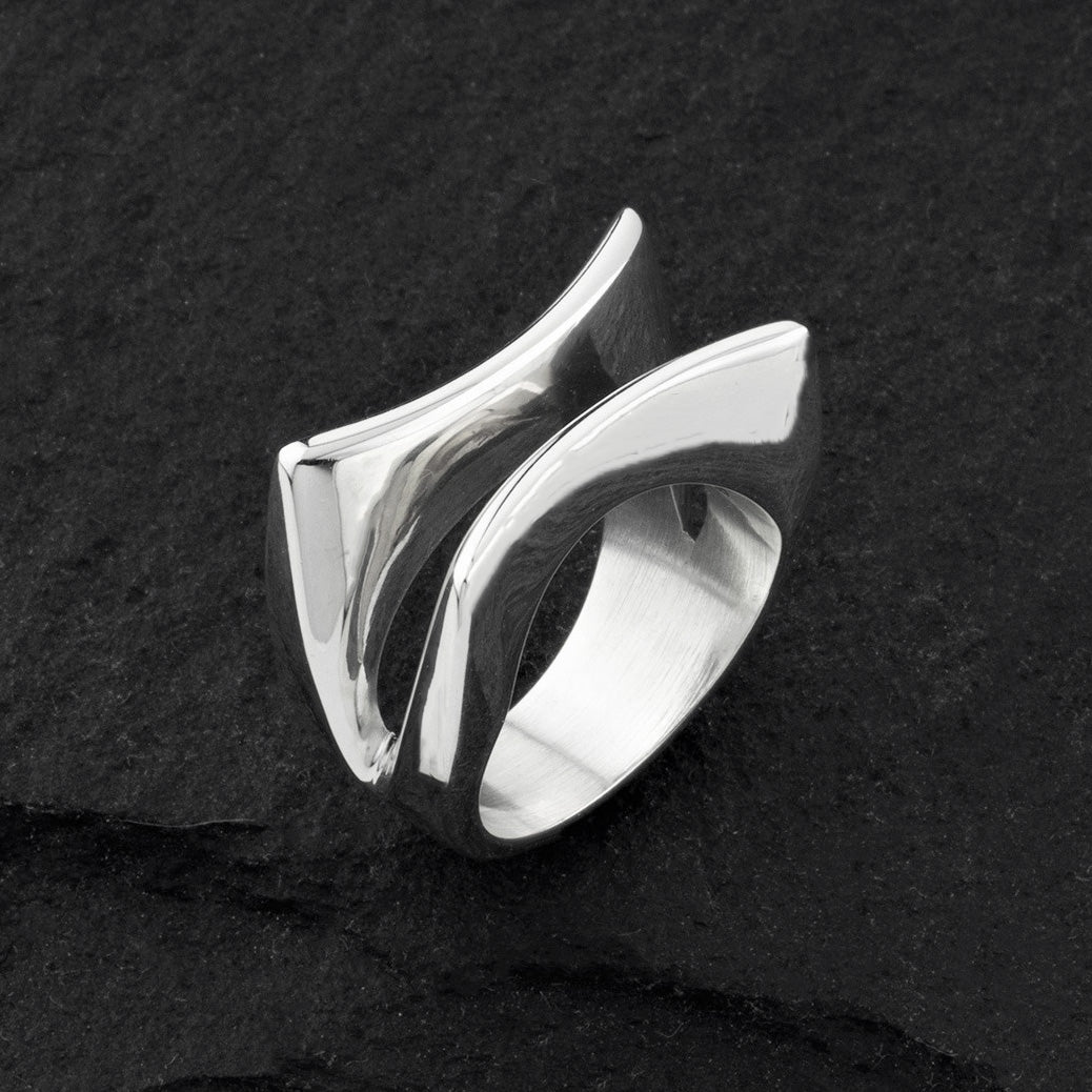 【 】SilverRing925 Curve Design Runway Curve Solid Sterling Silver Ring - Reveka Rose