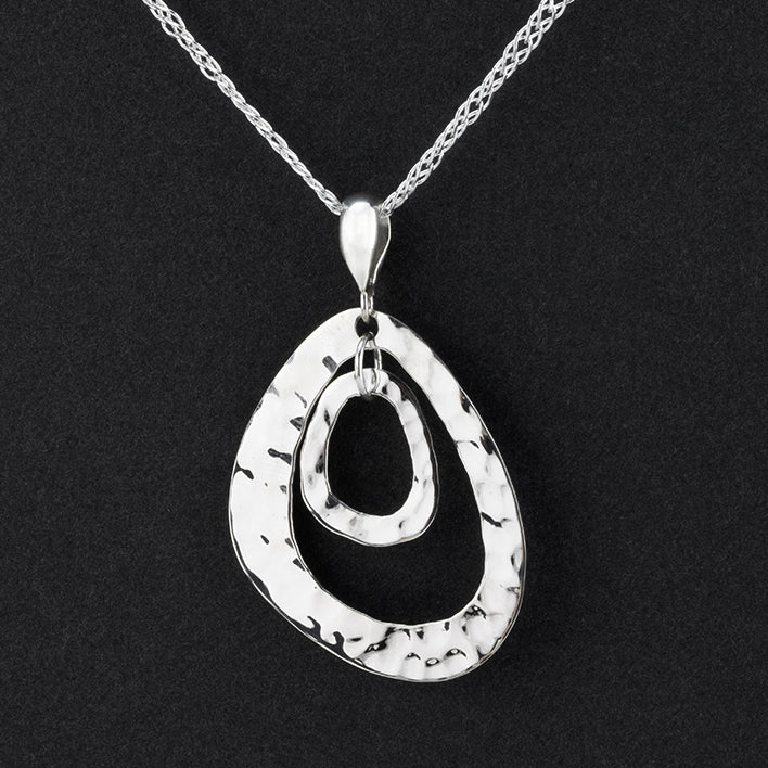 silver cascade hammered pendant 