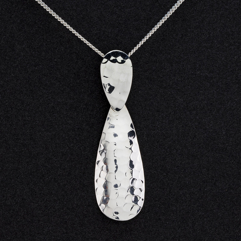 silver raindrop hammered pendant 