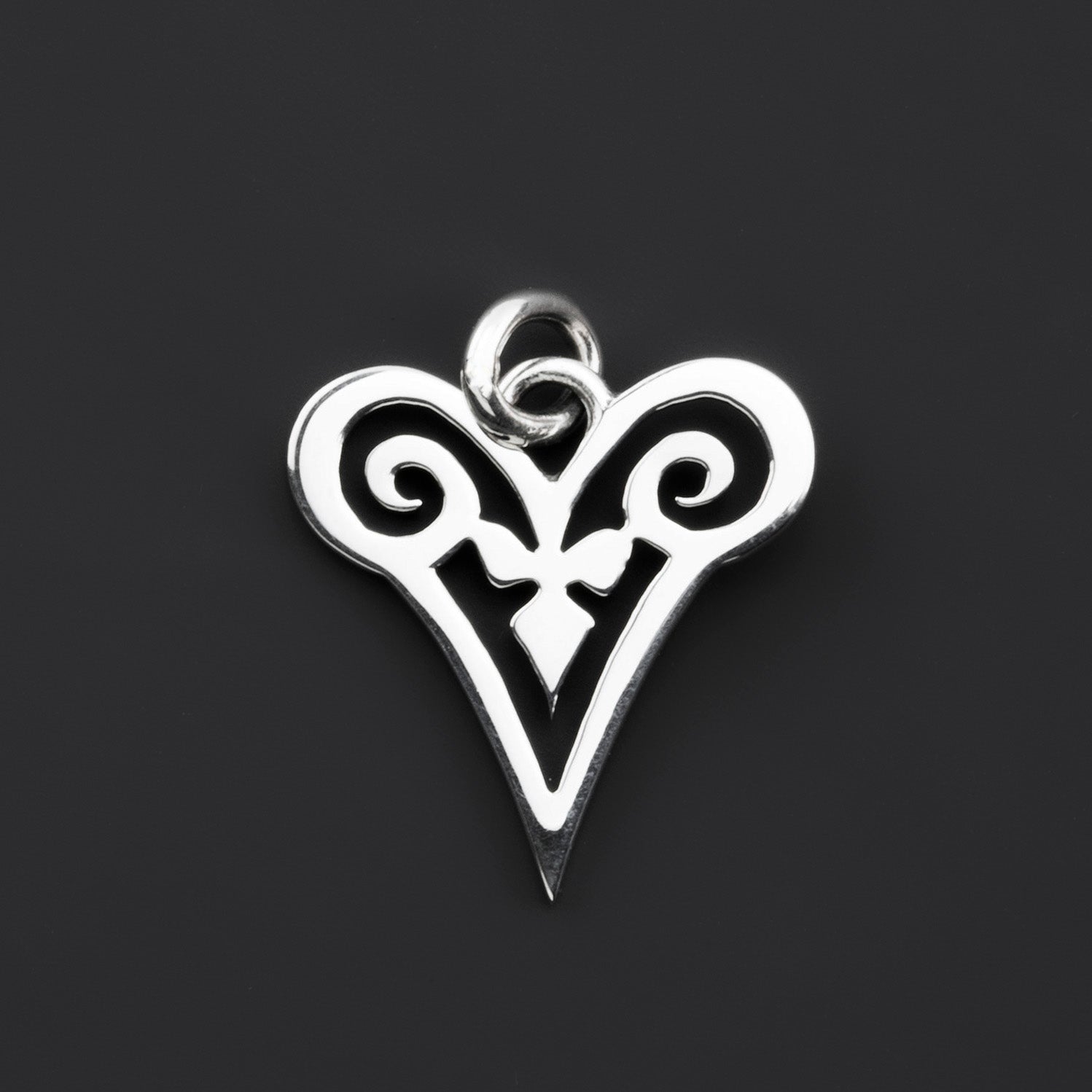 small heart sterling silver pendant