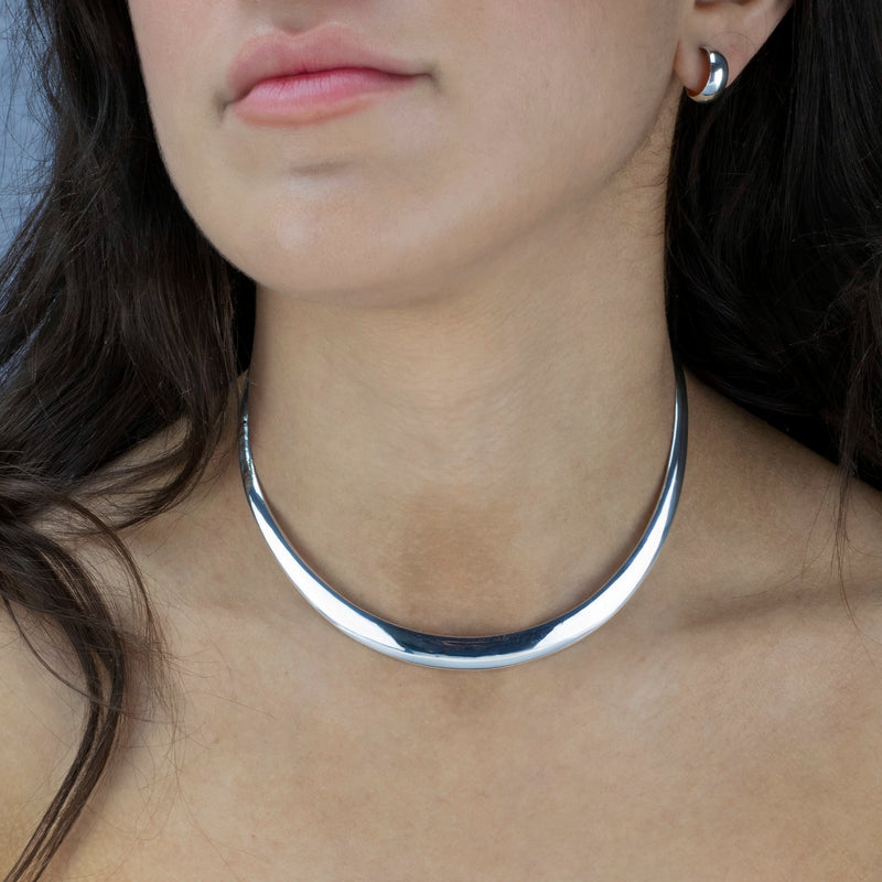 sleek orbit sterling silver choker necklace