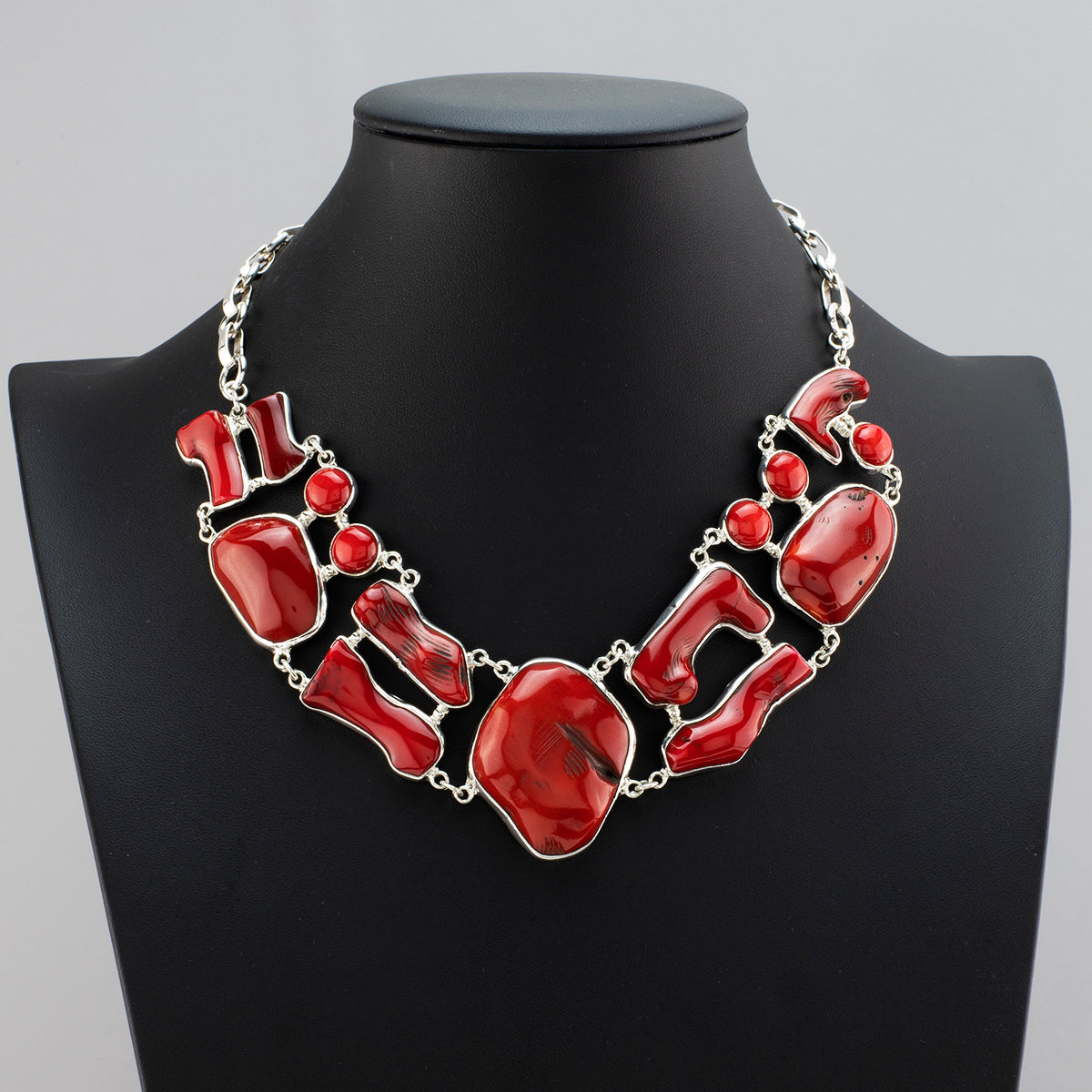 spice queen red coral necklace
