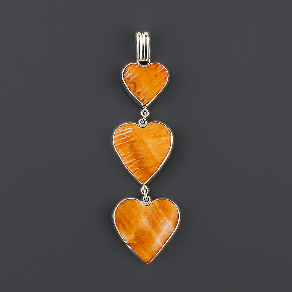 spiny oyster triple heart pendant