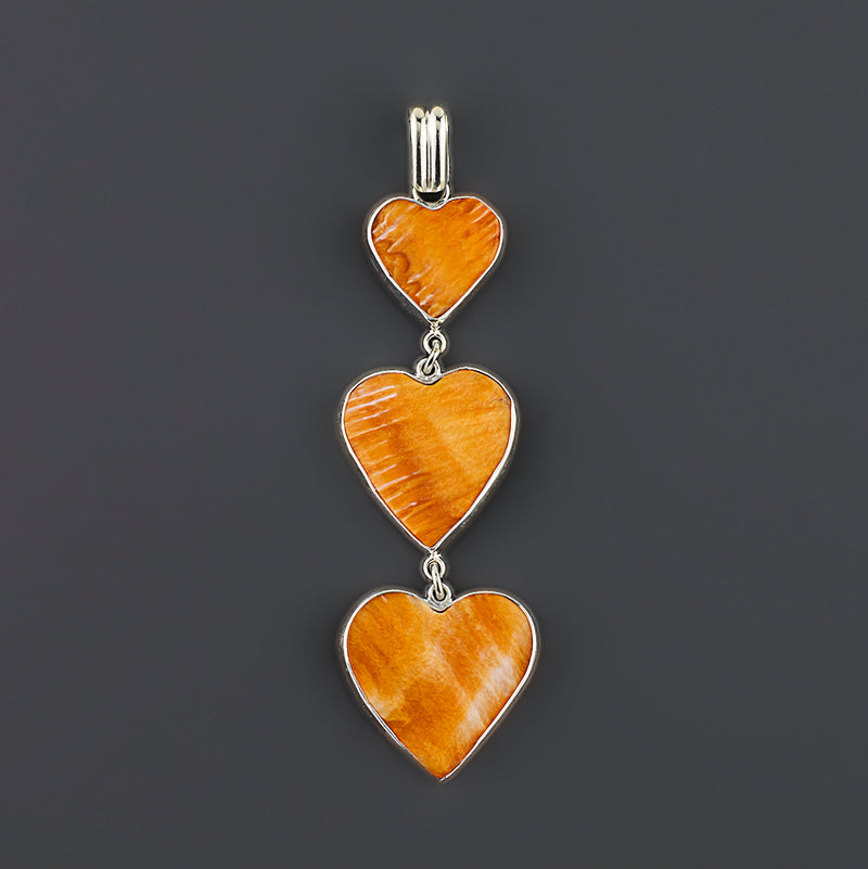 spiny oyster triple heart pendant
