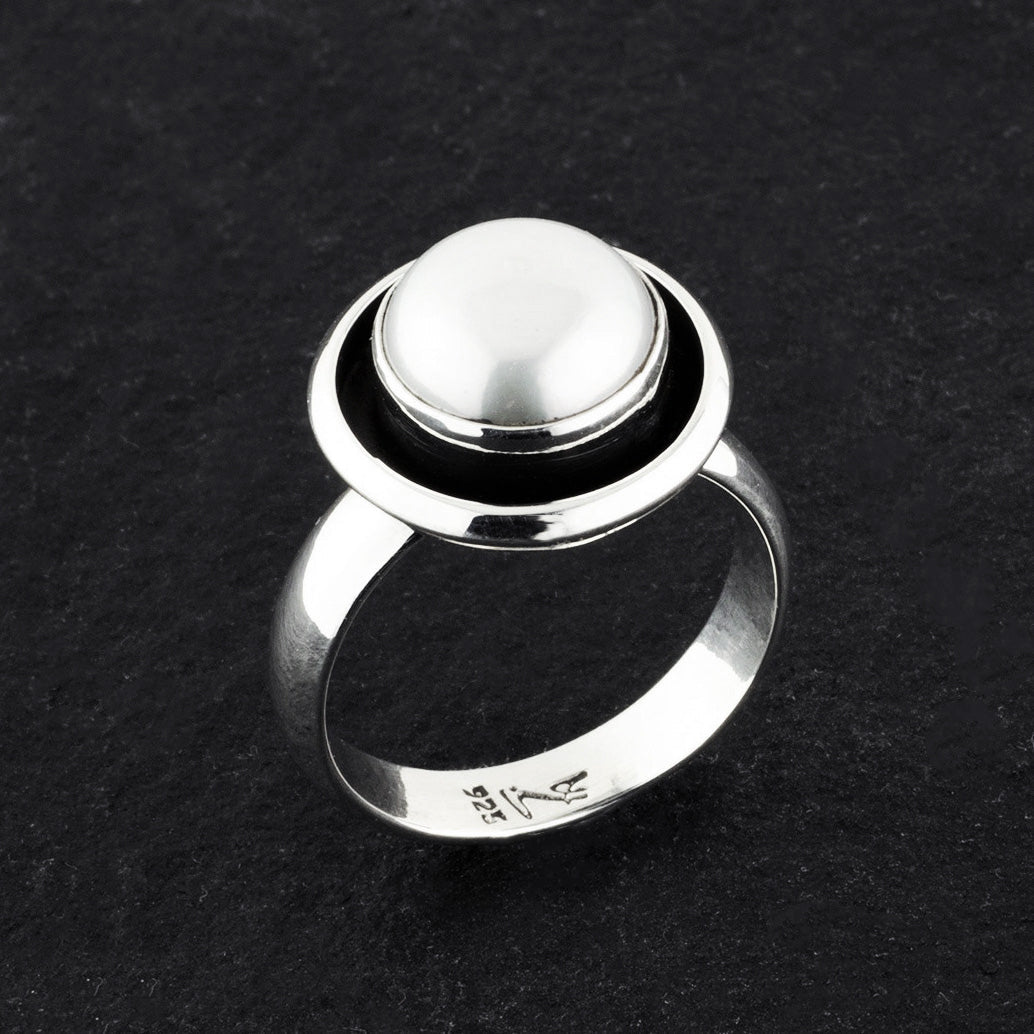 sterling silver button pearl ring
