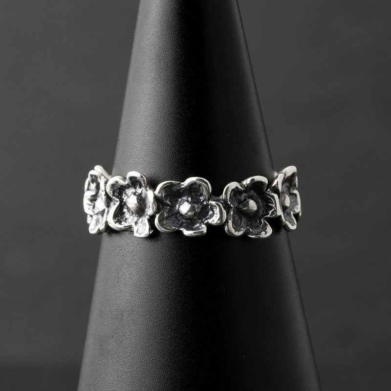 sterling silver flower band ring