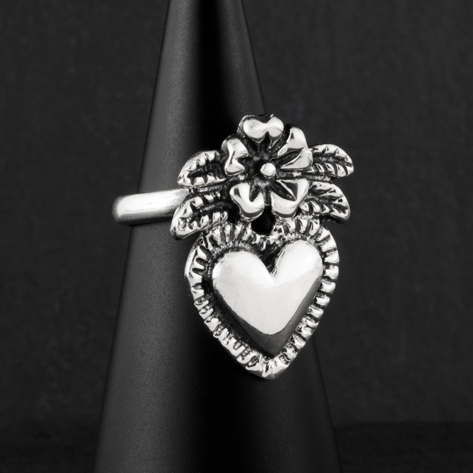 sterling silver sacred heart ring