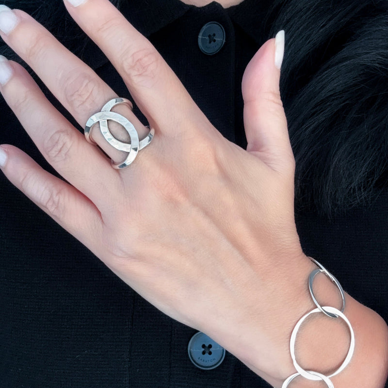 chunky sterling silver interlock ring