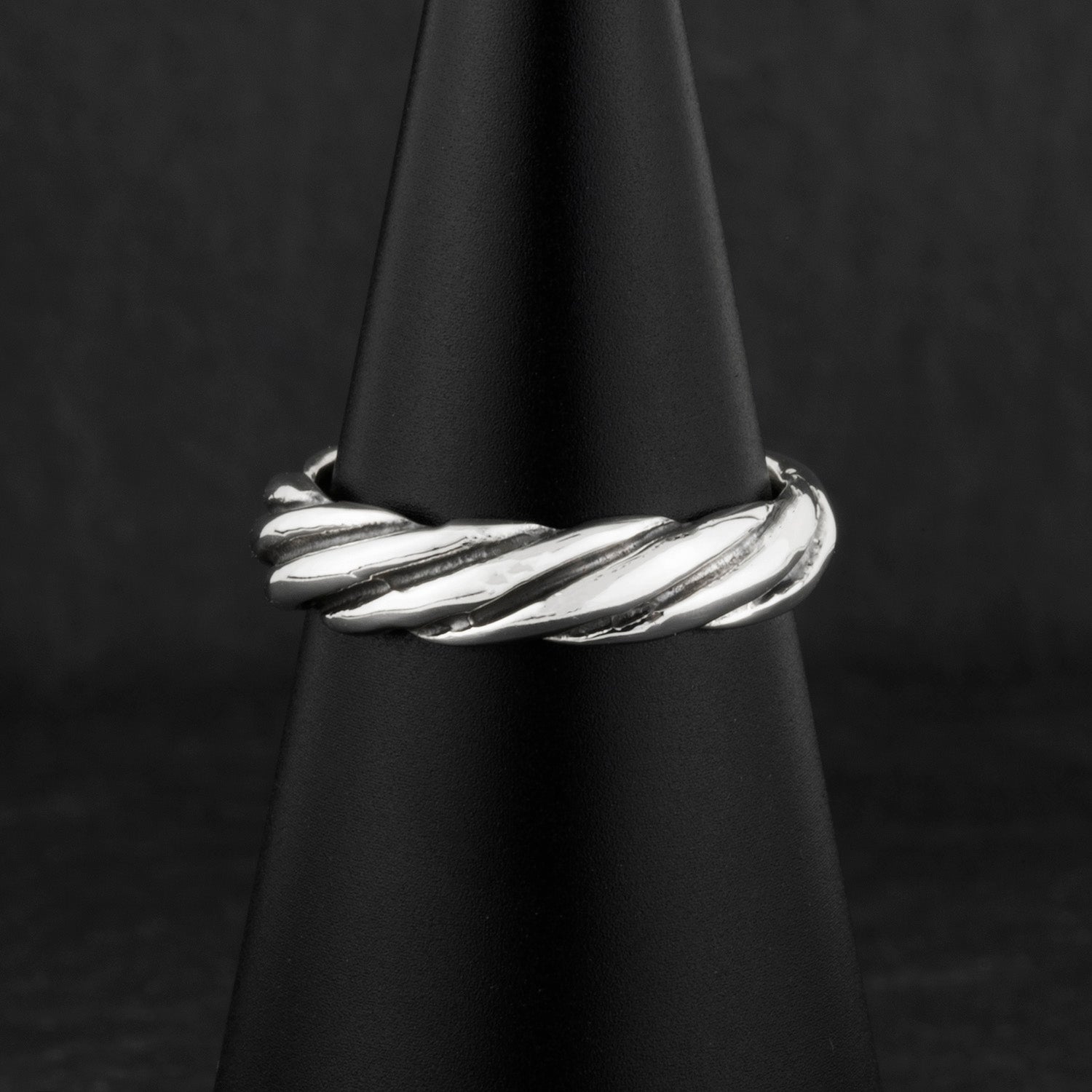 think sterling silver cable band ring