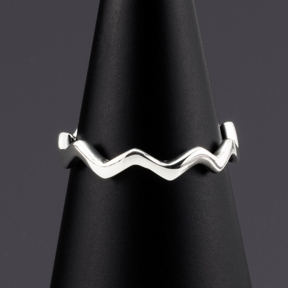thin sterling silver zig zag ring