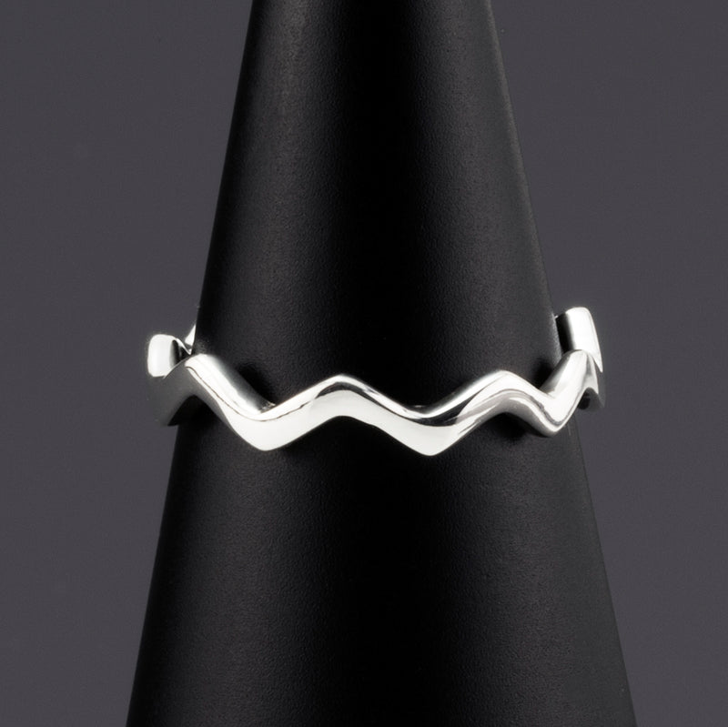 thin sterling silver zig zag ring