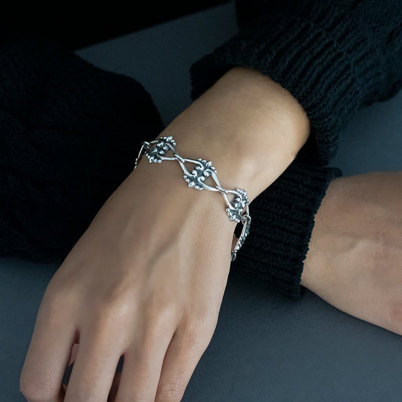 lace of love Taxco silver bracelet