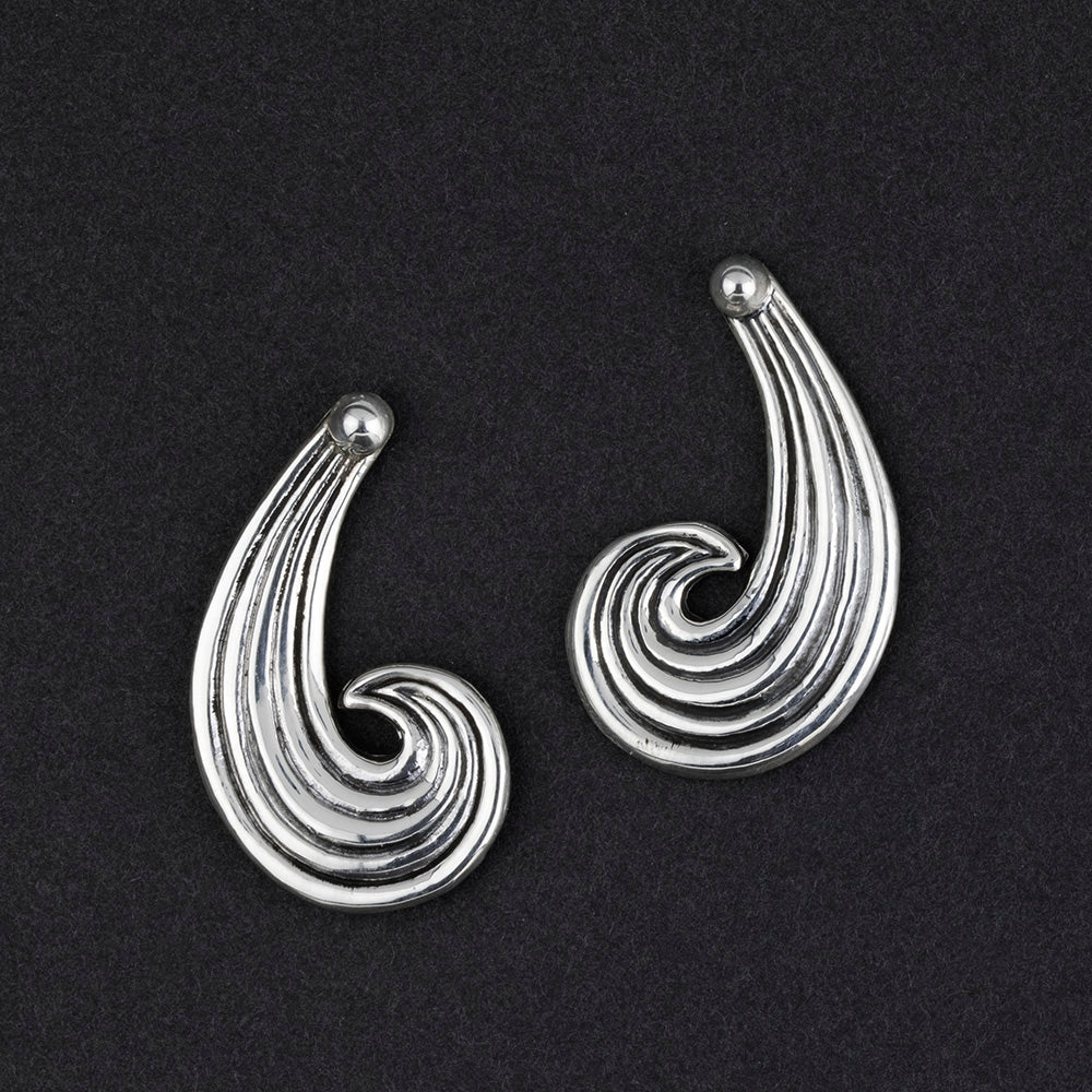 vintage Taxco silver wave earrings
